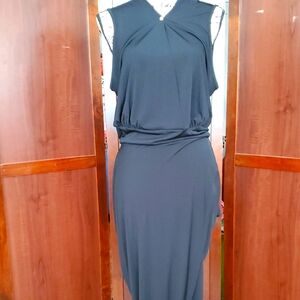 Elegant Sleeveless Black Dress